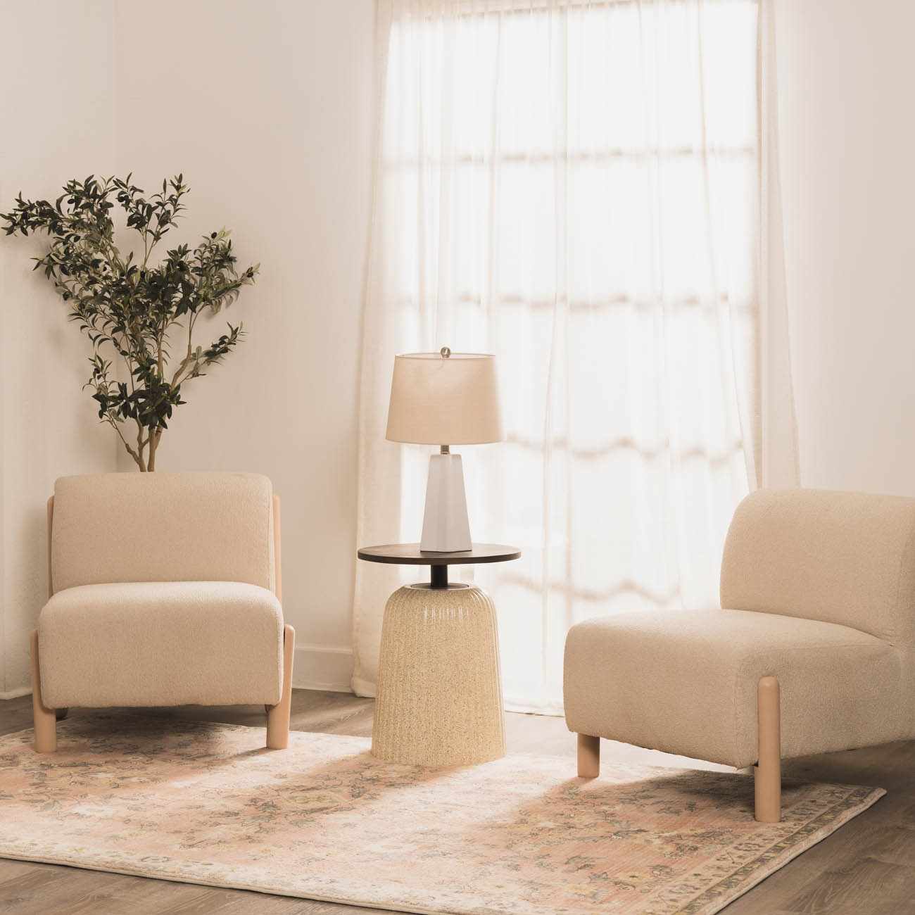 Asalatganj White Lighting