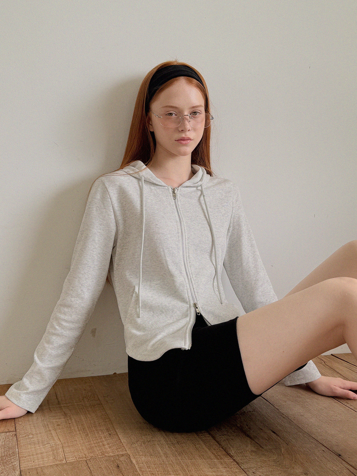 【TWEE】Baeky Round Hood Zip-Up